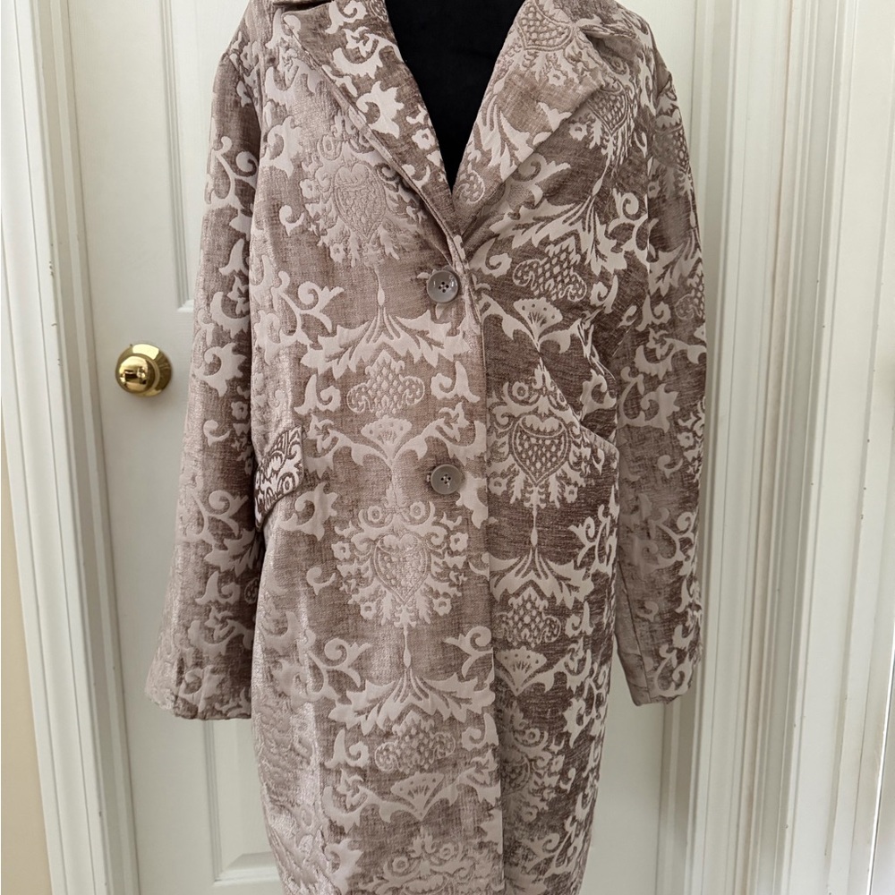 Chico's Cream and Brown Patterned Blazer